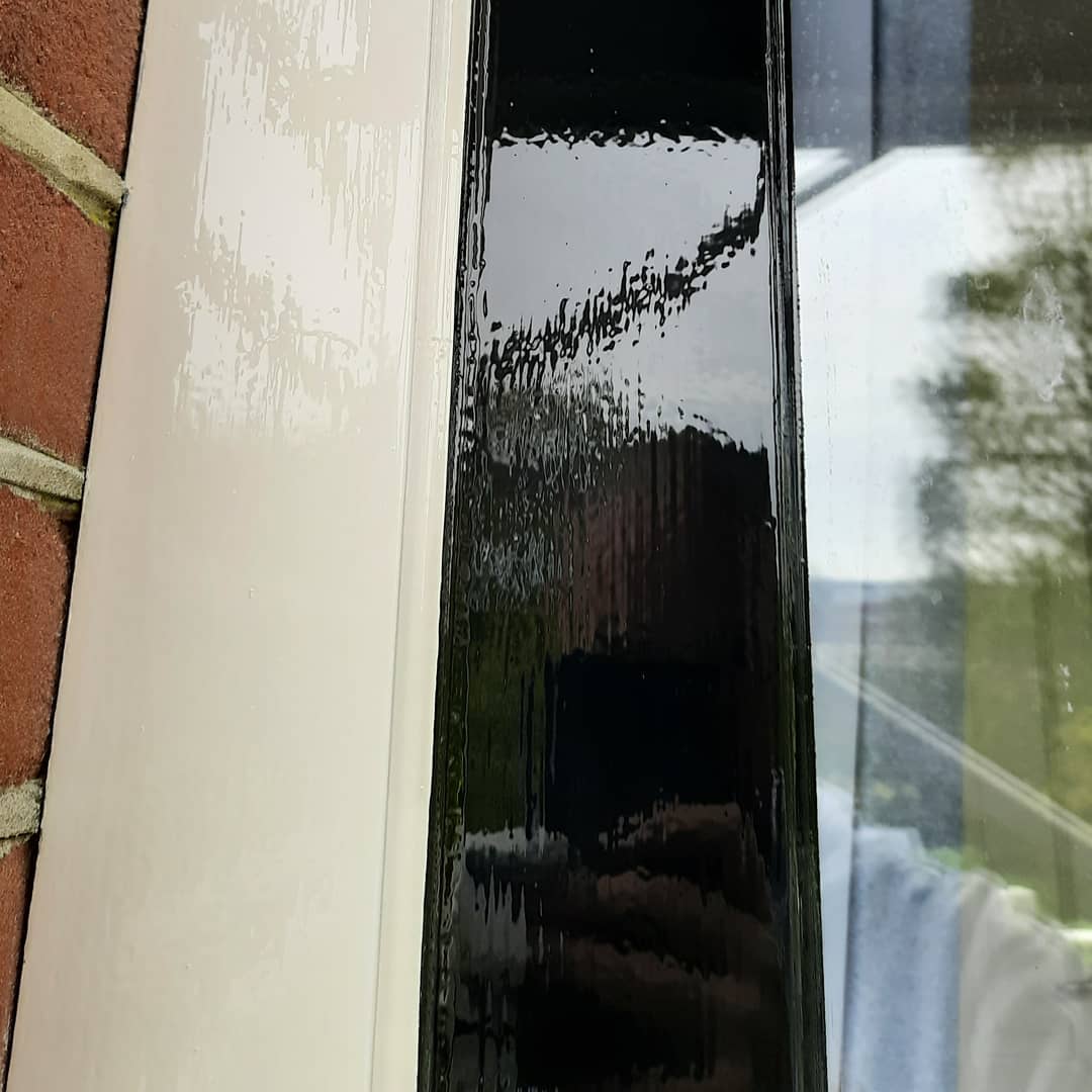 Laan schilders & Behang - Portiek woning geschilderd in Hoorn close up